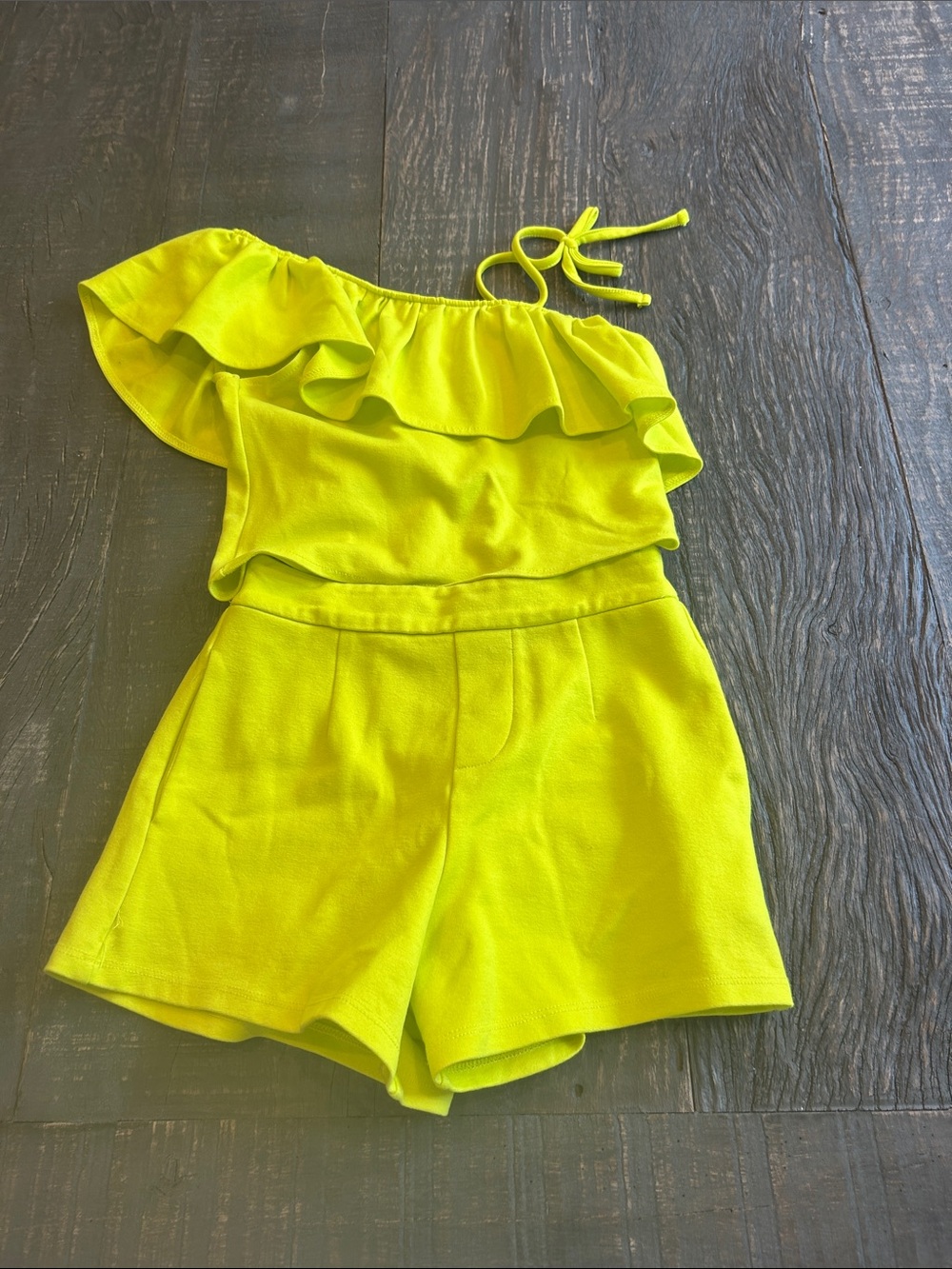 Girls One-Shoulder Ruffle Top and Shorts in Neon Yellow